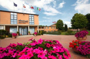 Гостиница Hotel Michelangelo  Террануова Браччолини